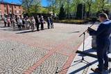 Uczestnicy uroczystości pierwszomajowych na placu Kościuszki
