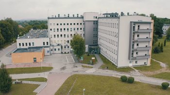 Obraz główny aktualności o tytule Wstrzymane przyjęcia na dwa szpitalne oddziały wewnętrzne 