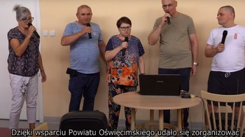 Obraz główny aktualności o tytule Powiatowe wsparcie dla organizacji pomagających osobom z niepełnosprawnościami (film) 