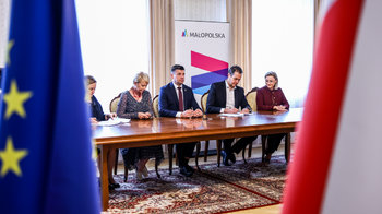 Obraz główny aktualności o tytule Małopolskie wsparcie na doposażenie SOSW 